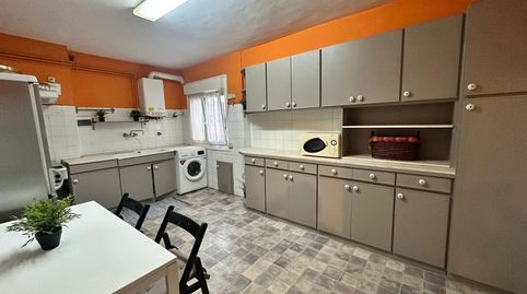 Foto 2 de Piso en venta en Galdakao, Bizkaia