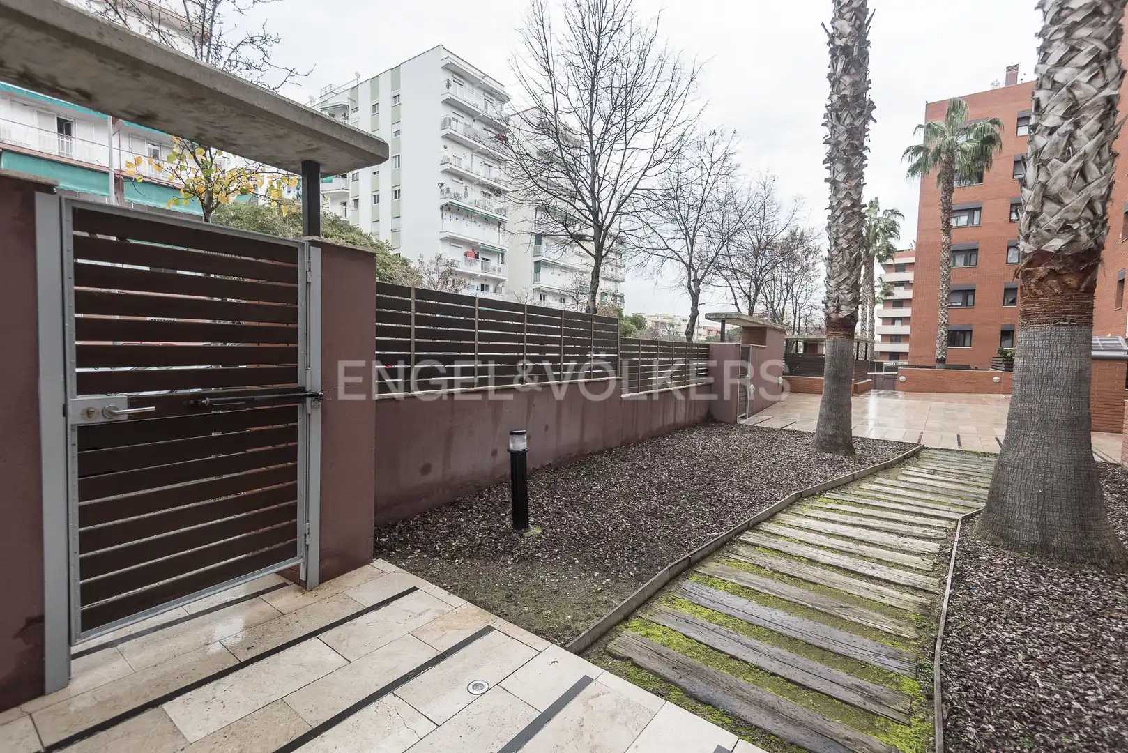 Terrace of Flat for sale in Vilanova i la Geltrú  with Air Conditioner, Heating and Private garden