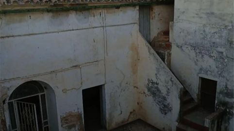 Foto 3 de Casa adosada en venta en Calle San Teodomiro, 20, Carmona, Sevilla