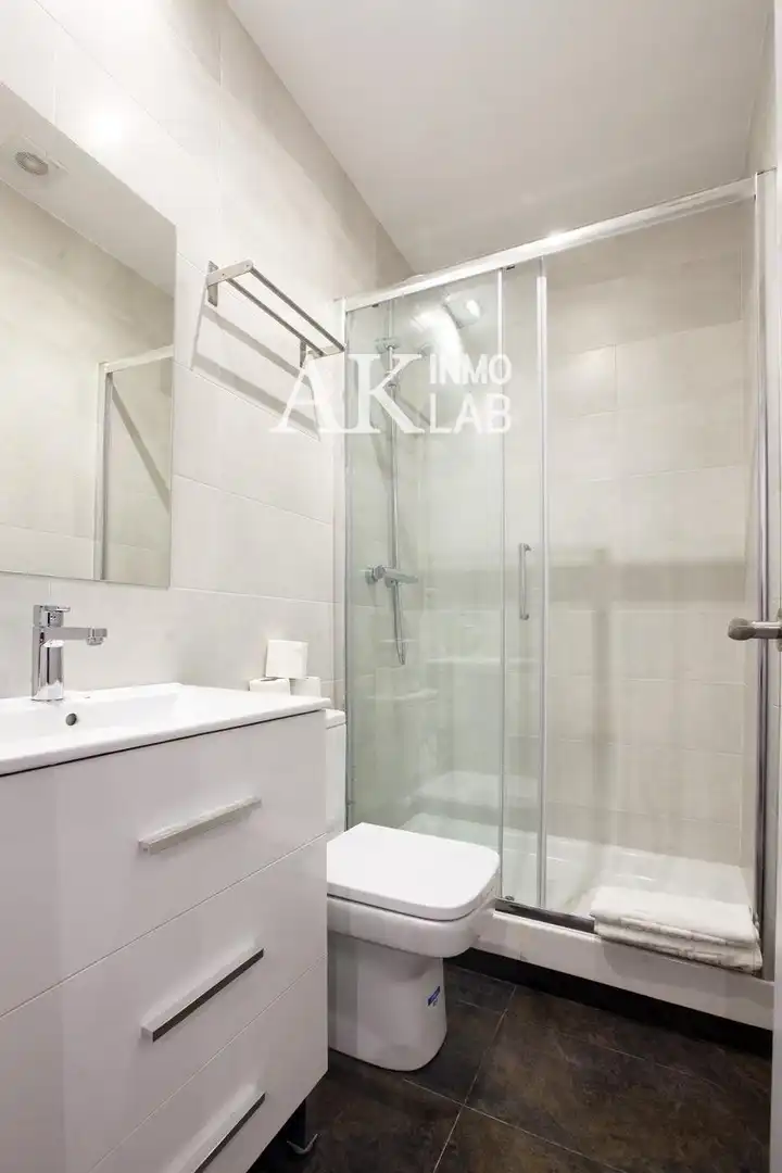Badezimmer von Gebäude zum Verkauf in Barcelona