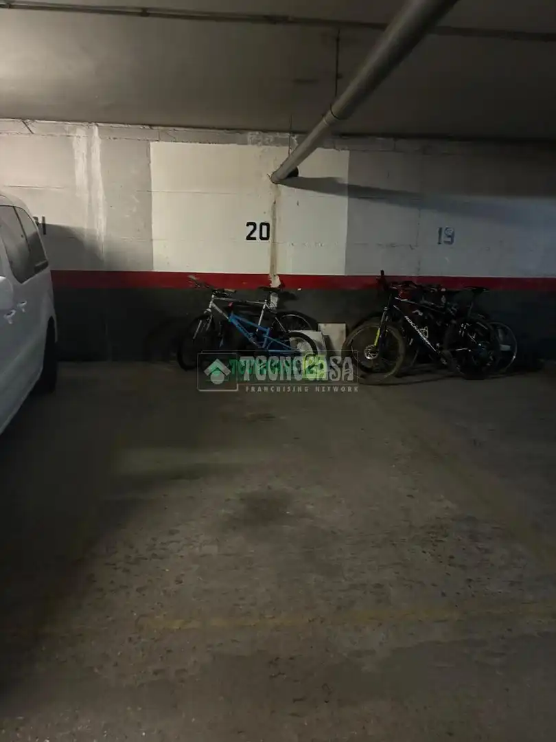 Parking de Piso en venta en Olías del Rey con Aire acondicionado, Calefacción y Terraza