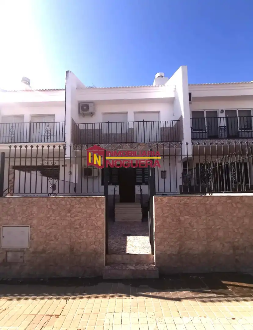 Vista exterior de Casa o xalet en venda en Écija