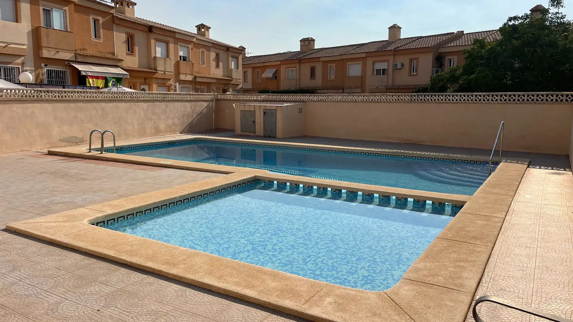 Piscina de Casa o xalet en venda en Polop amb Aire condicionat, Calefacció i Jardí privat