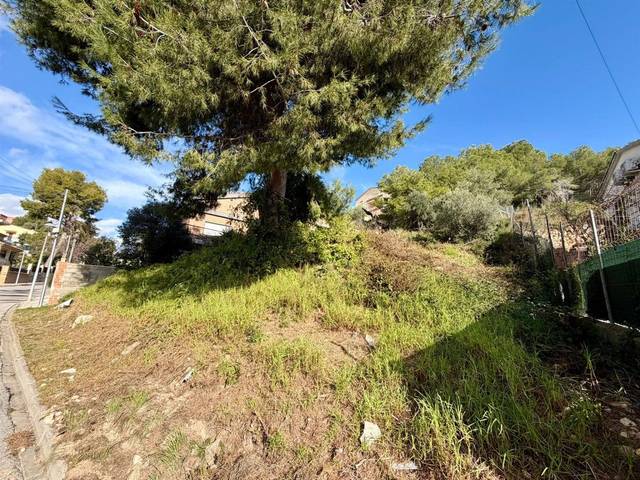 Terreno en Venta en Torre Dels Escipions en Segur de Dalt