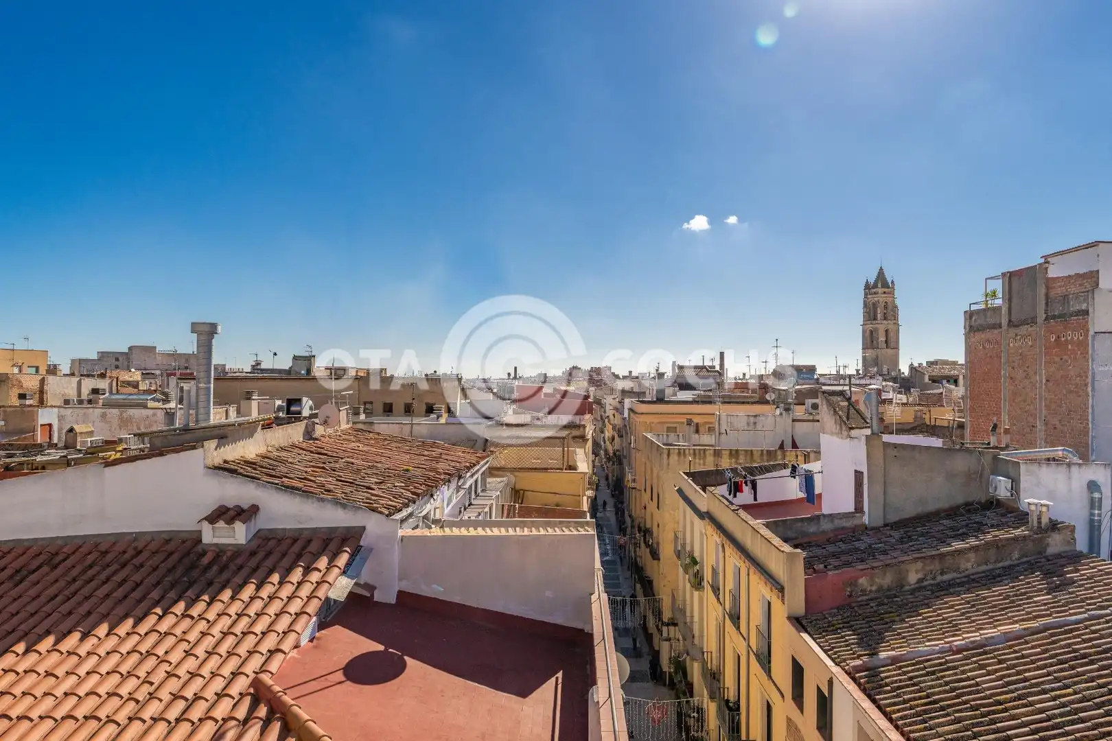 Vista exterior de Pis en venda en Reus amb Aire condicionat, Terrassa i Balcó