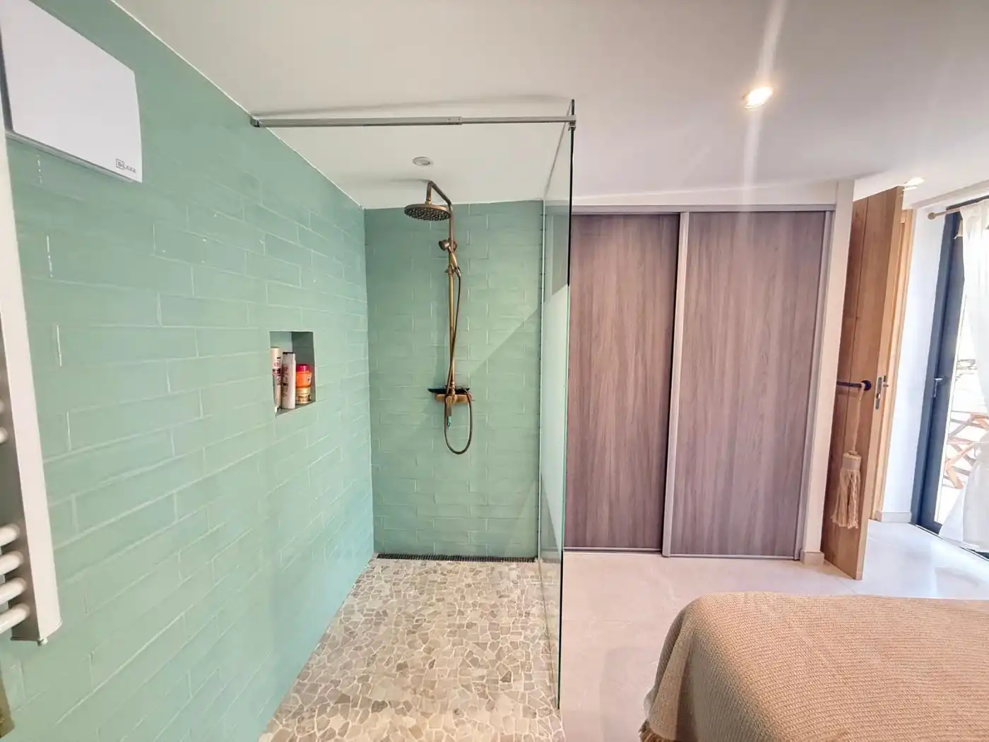 Bany de Casa o xalet en venda en Castelló d'Empúries amb Aire condicionat, Calefacció i Jardí privat