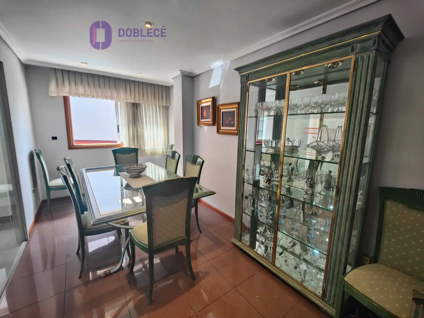 Comedor de Casa adosada en venta en Nigrán con Calefacción, Jardín privado y Parquet