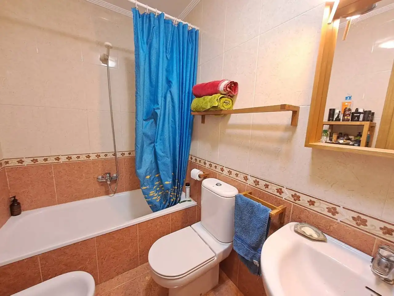 Bathroom of Attic for sale in Burgos  with Heating, Parquet flooring and Storage room
