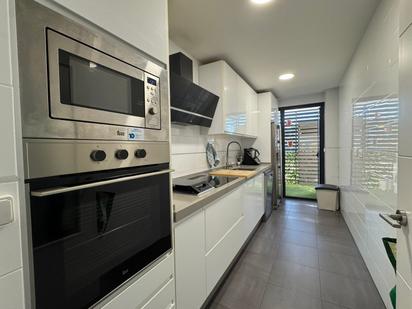Kitchen of Flat for sale in San Juan de Aznalfarache  with Air Conditioner, Terrace and Swimming Pool