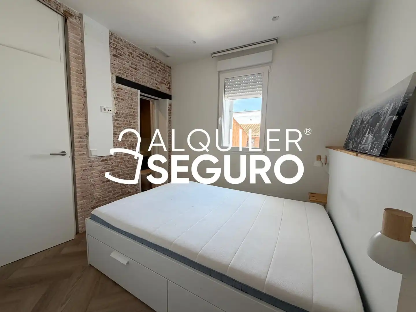 Habitación de Piso de alquiler en Madrid con Aire acondicionado, Calefacción y Amueblado