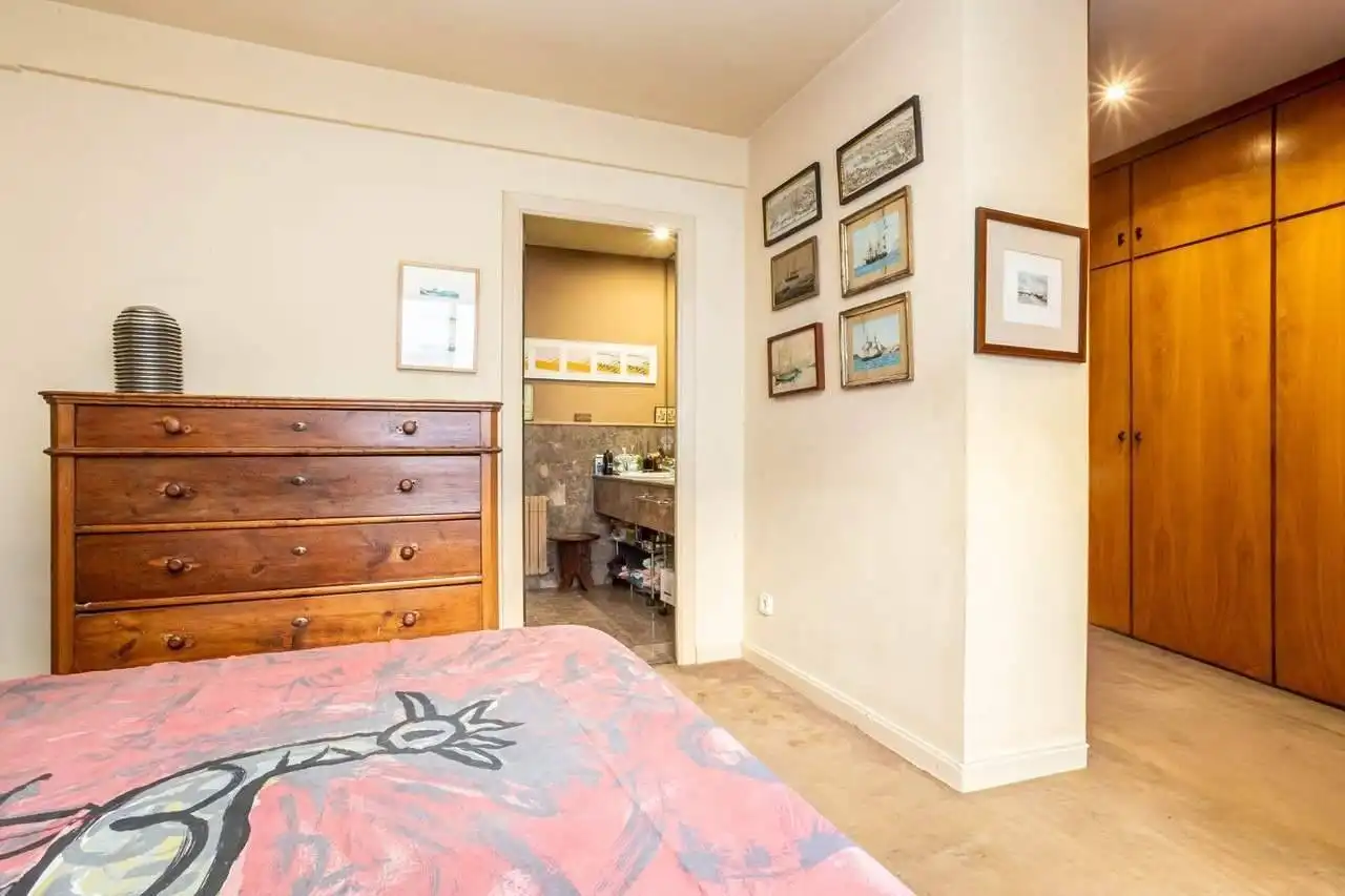 Bedroom of Flat for sale in Valencia  with Air Conditioner and Parquet flooring