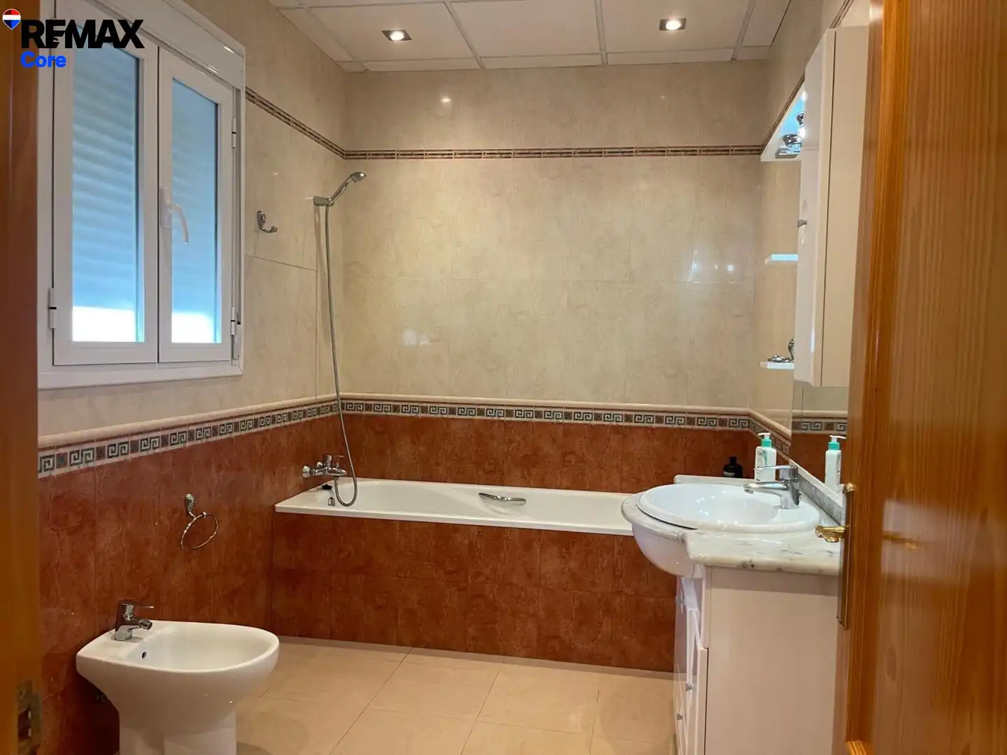 Badezimmer von Haus oder Chalet zum Verkauf in Montijo mit Klimaanlage, Heizung und Abstellraum