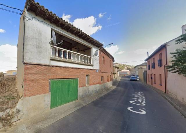 Casa-chalet en Venta en Caballera en Población de Arroyo