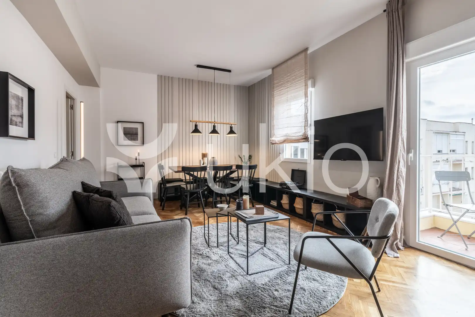 Sala de estar de Apartamento de alquiler en  Madrid Capital con Aire acondicionado, Calefacción y Amueblado