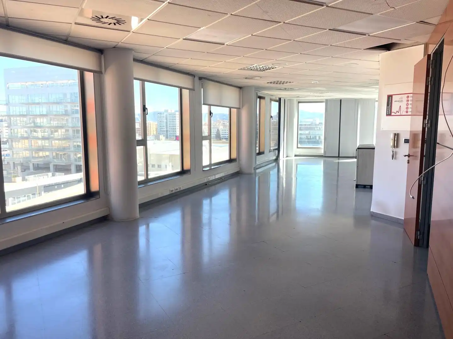 Oficina de lloguer a Avenida de Teniente Montesinos 6, imagen 16