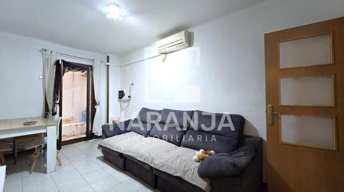 Foto 3 de Piso en venta en Singuerlín, Barcelona