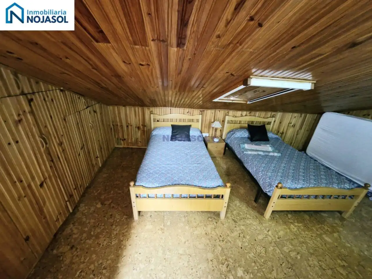 Habitación de Casa adosada en venta en Noja con Calefacción, Jardín privado y Amueblado