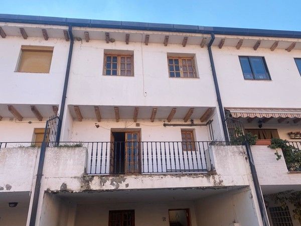 Casa o xalet en venda a Alcalde Baldomero Redondo, Mucientes