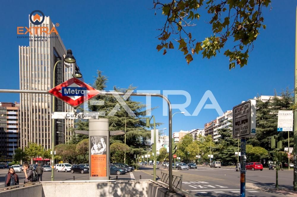 Exterior view of Flat for sale in  Madrid Capital  with Air Conditioner, Heating and Storage room