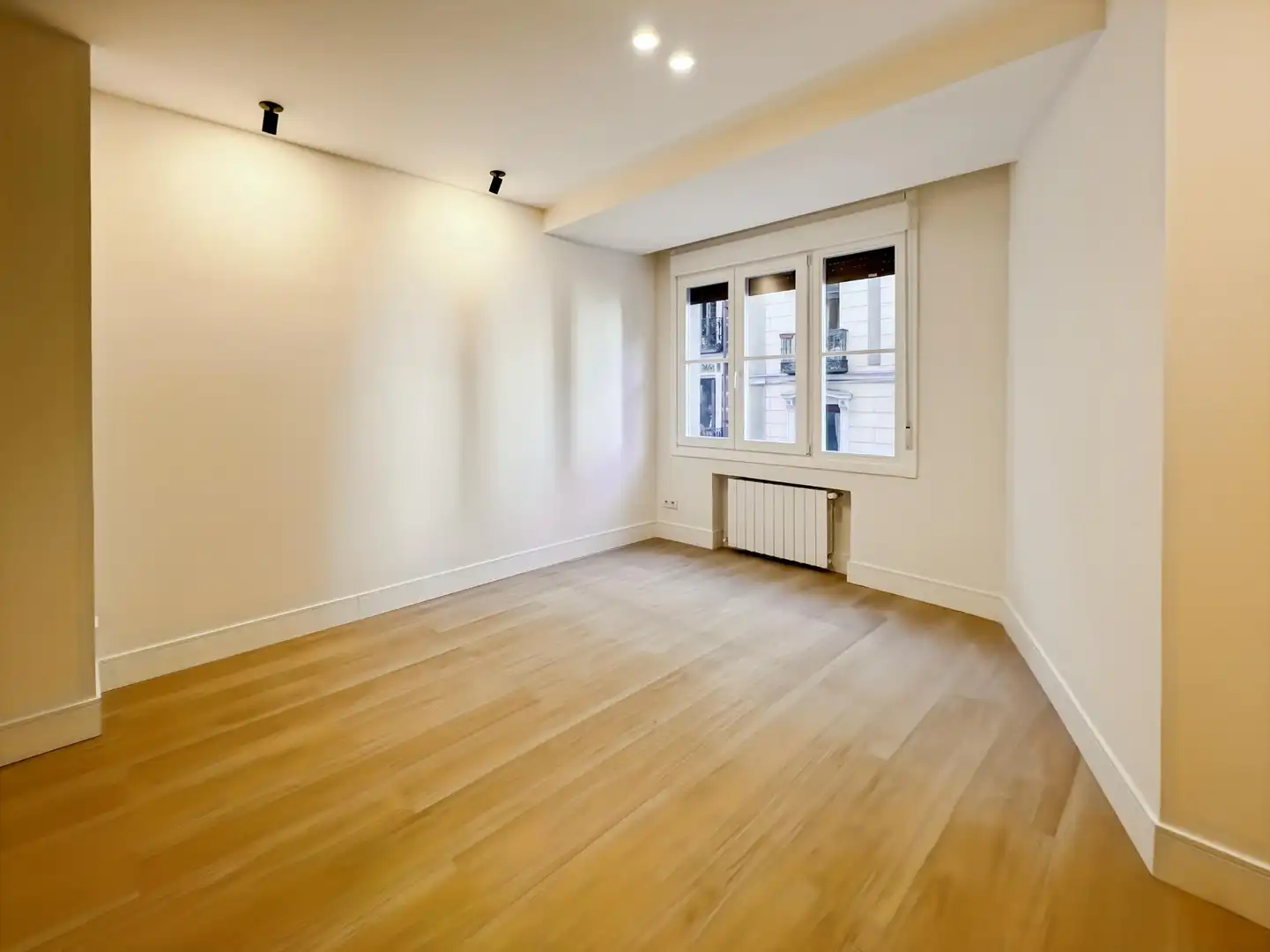 Apartments for sale in  Madrid Capital