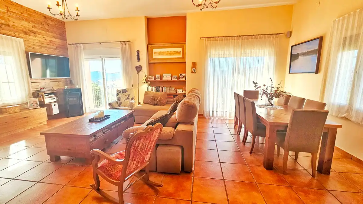 Sala de estar de Casa o chalet en venta en Cañaveral de León con Aire acondicionado, Jardín privado y Terraza