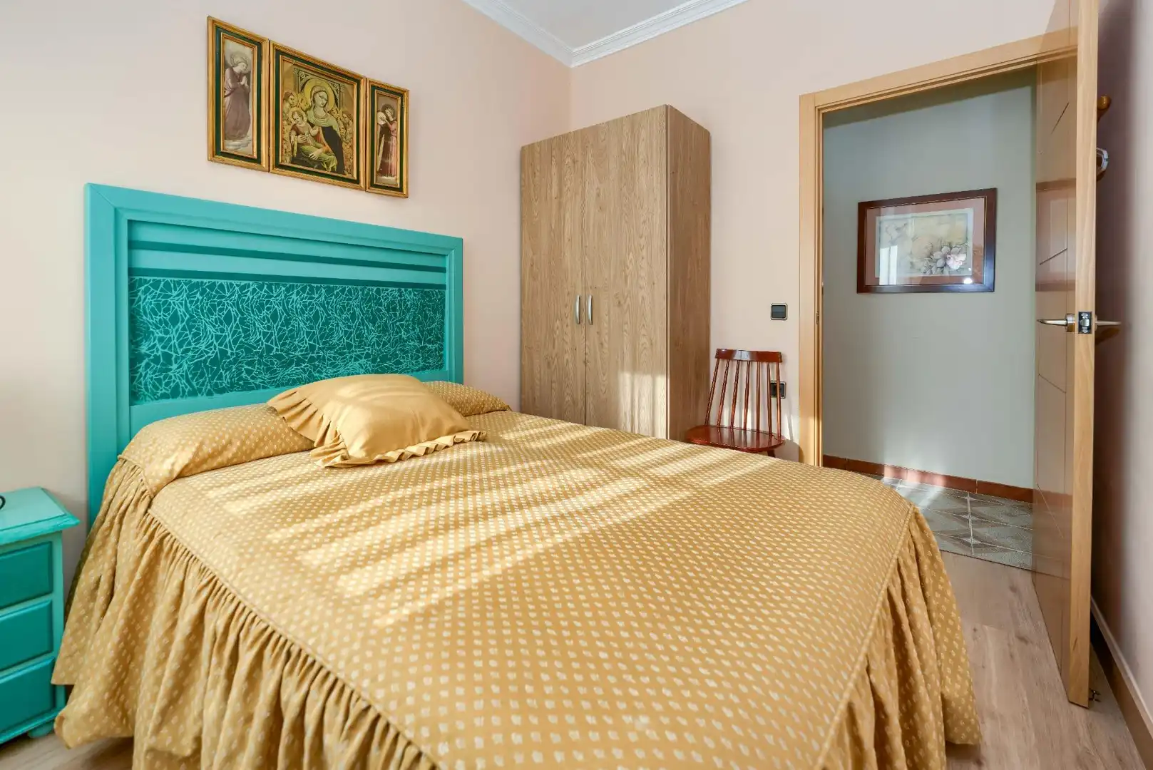 Bedroom of Houses for sale in Palomares del Río  with Air Conditioner, Heating and Private garden