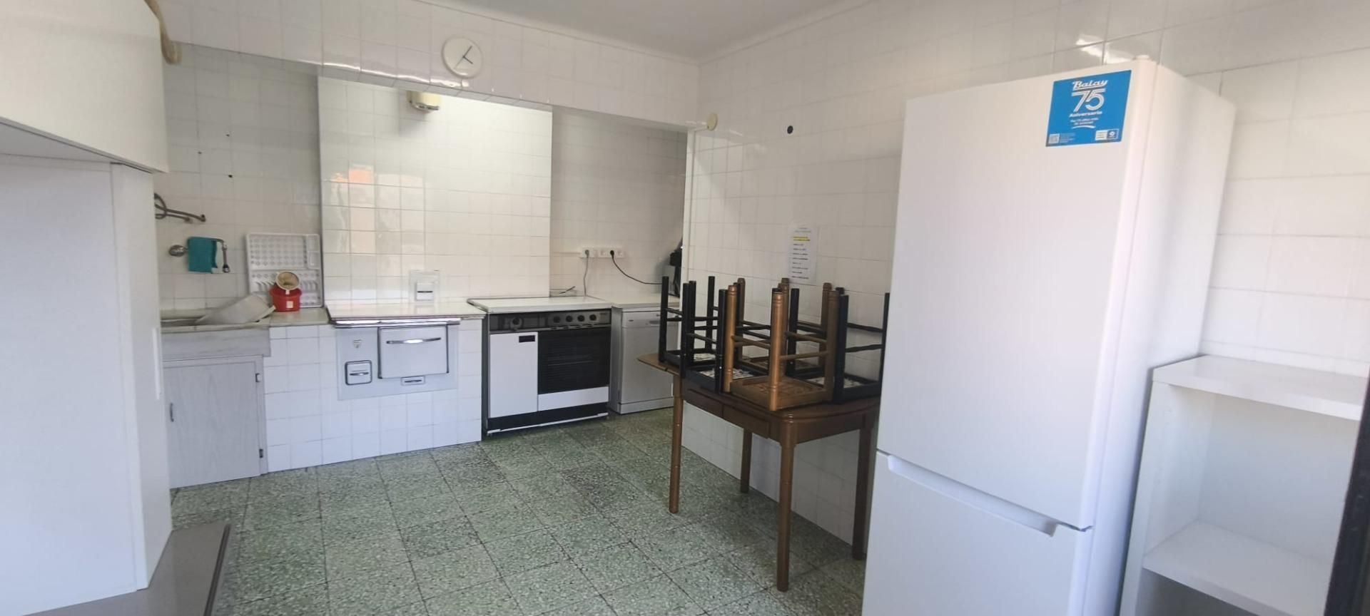 Cuina de Pis en venda en Barakaldo  amb Calefacció, Jardí privat i Balcó