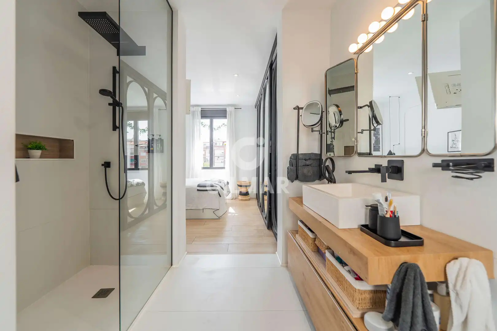 Bathroom of Flat for sale in Madrid  with Heating