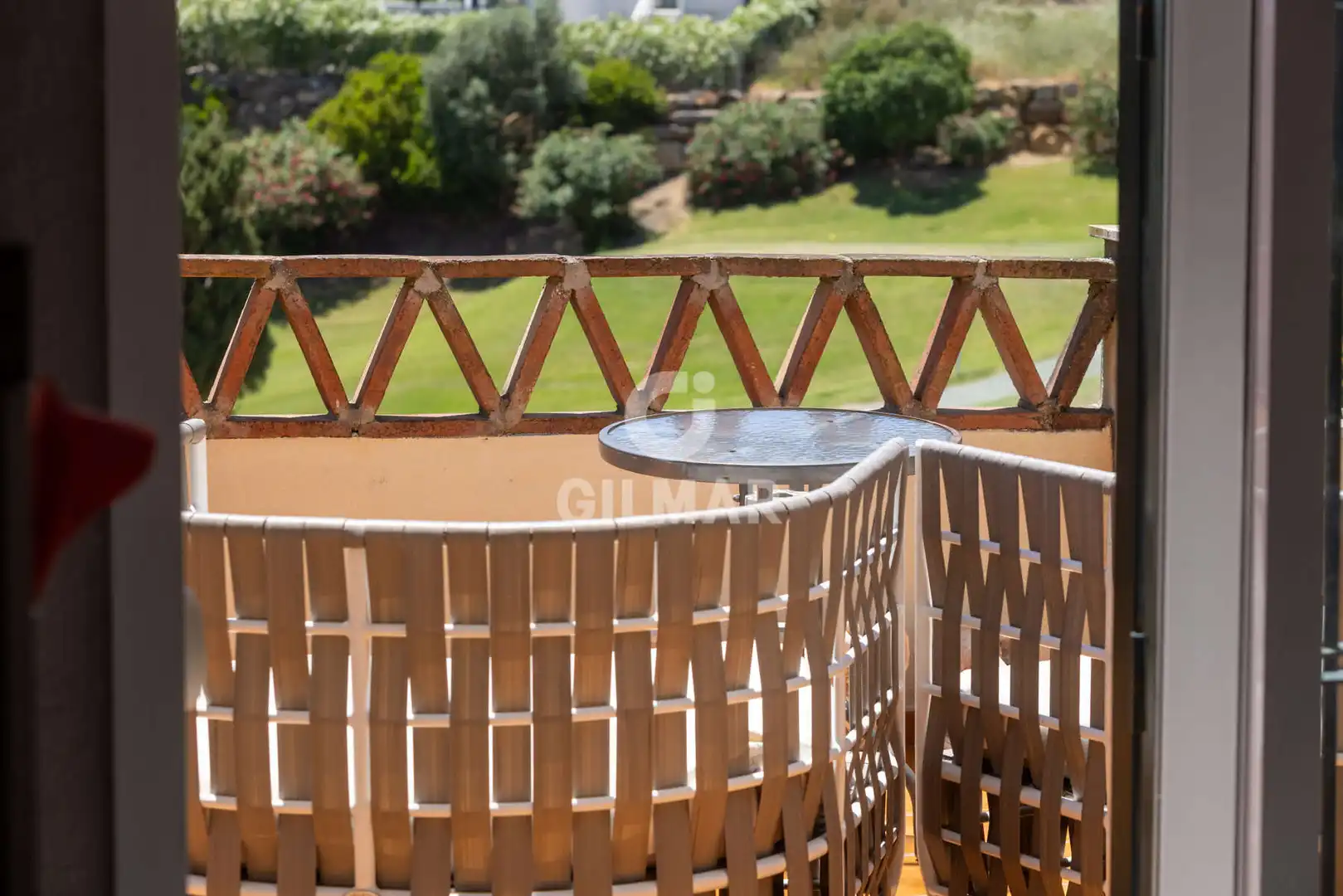 Terraza de Piso en venta en Casares con Jardín privado, Trastero y Piscina