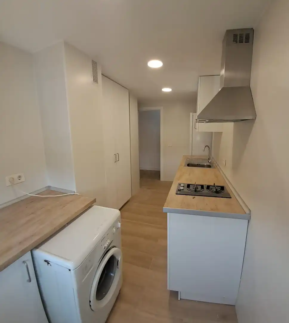 Kitchen of Flat for rent in Castilleja de la Cuesta  with Air Conditioner