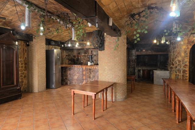 Local comercial en Venta en Calle de Guadalajara en Torre-Sana