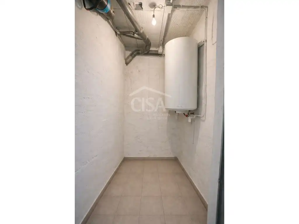 Piso en venta en Andorra la Vella con Calefacción y Horno
