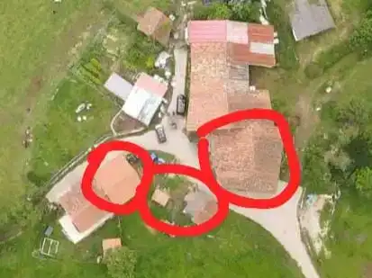 Casa adosada en venda en Cabranes