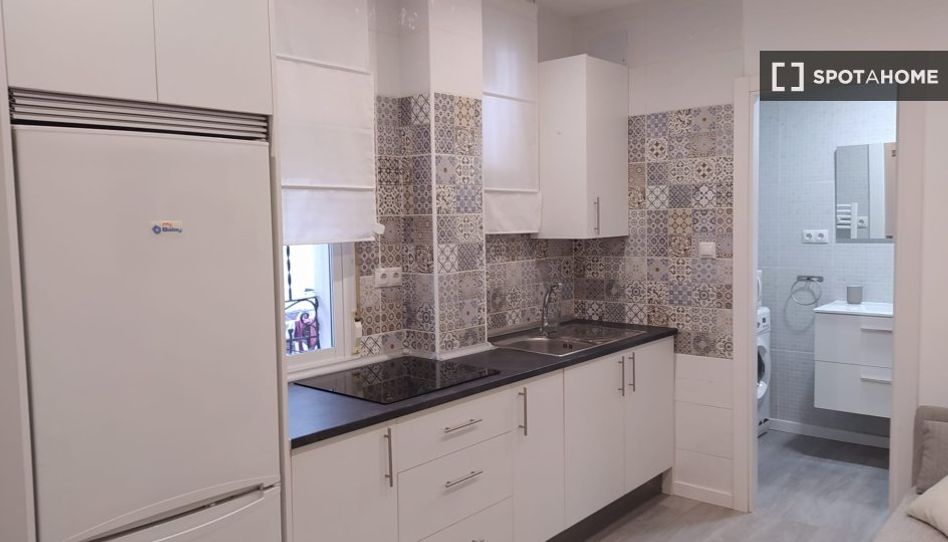 Piso de alquiler en Castillejos - Cuzco - Imagen 3