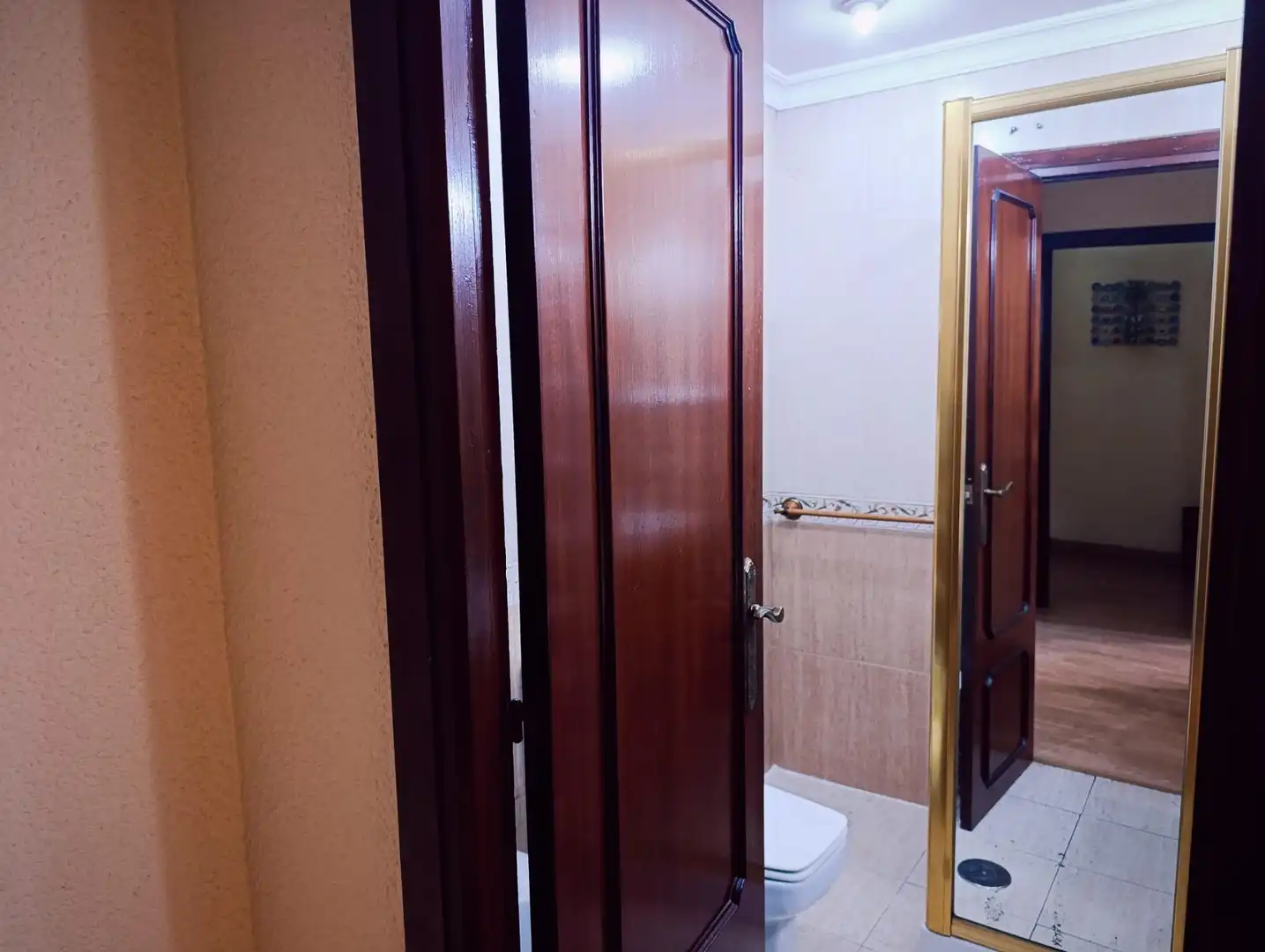 Baño de Piso en venta en Cartagena con Aire acondicionado, Calefacción y Terraza