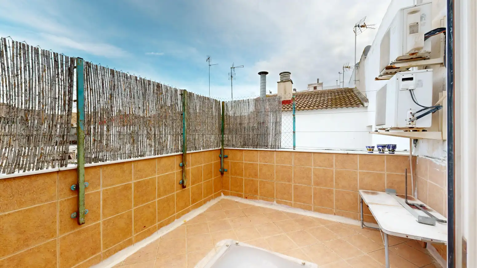 Vista exterior de Casa adosada en venta en Murcia con Terraza y Balcón