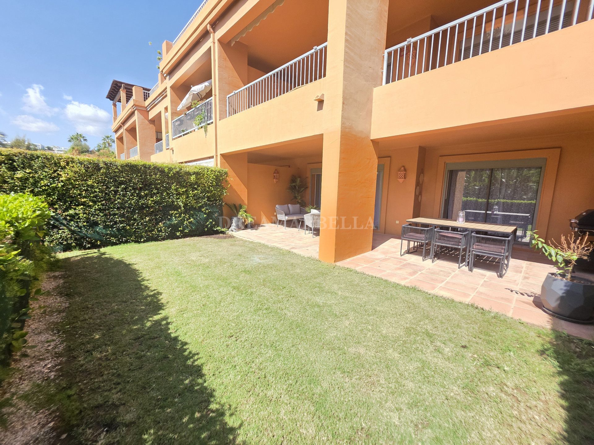 Garden of Planta baja for sale in Estepona  with Air Conditioner, Heating and Private garden
