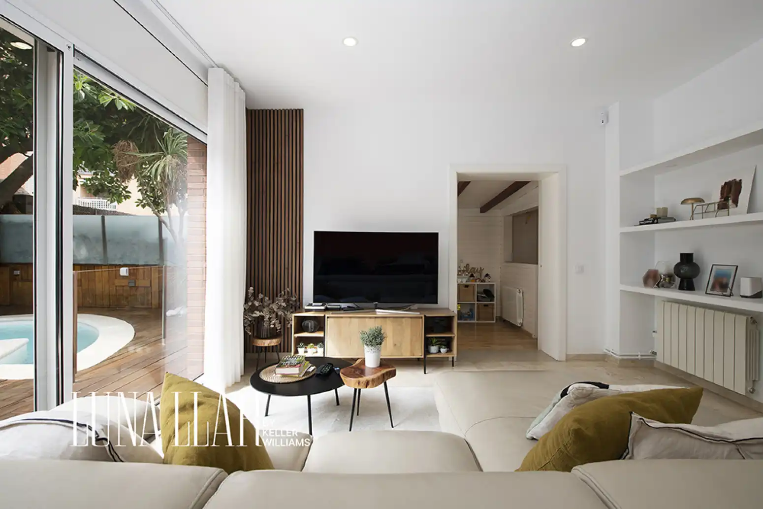 Living room of Houses for sale in Can Bou