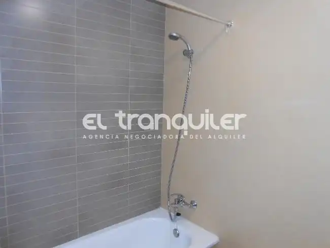 Bany de Pis de lloguer en Leganés amb Terrassa, Traster i Piscina