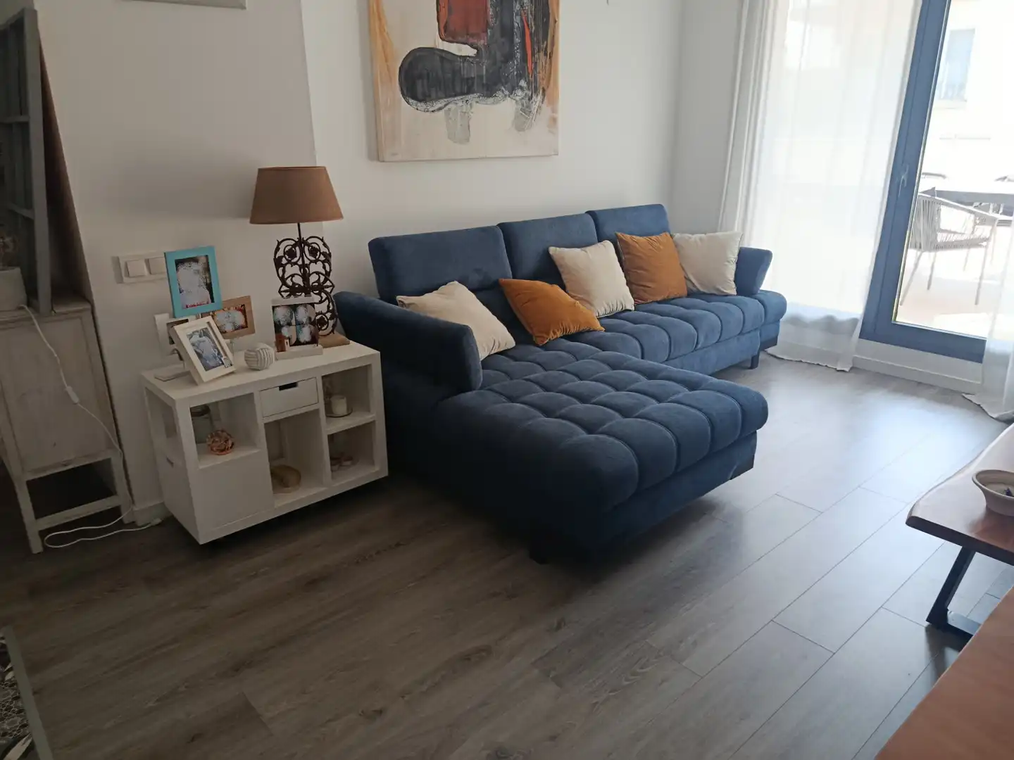 Living room of Attic for rent in Vilanova i la Geltrú  with Air Conditioner, Parquet flooring and Terrace