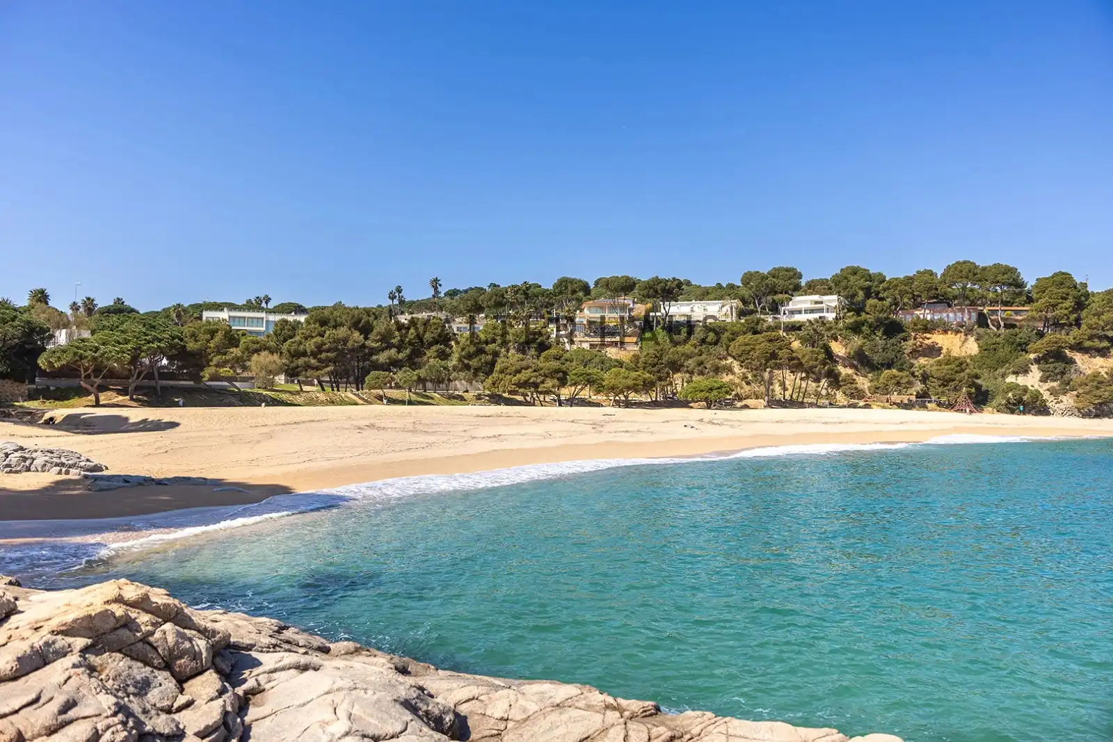 Vista exterior de Edifici en venda en Sant Feliu de Guíxols