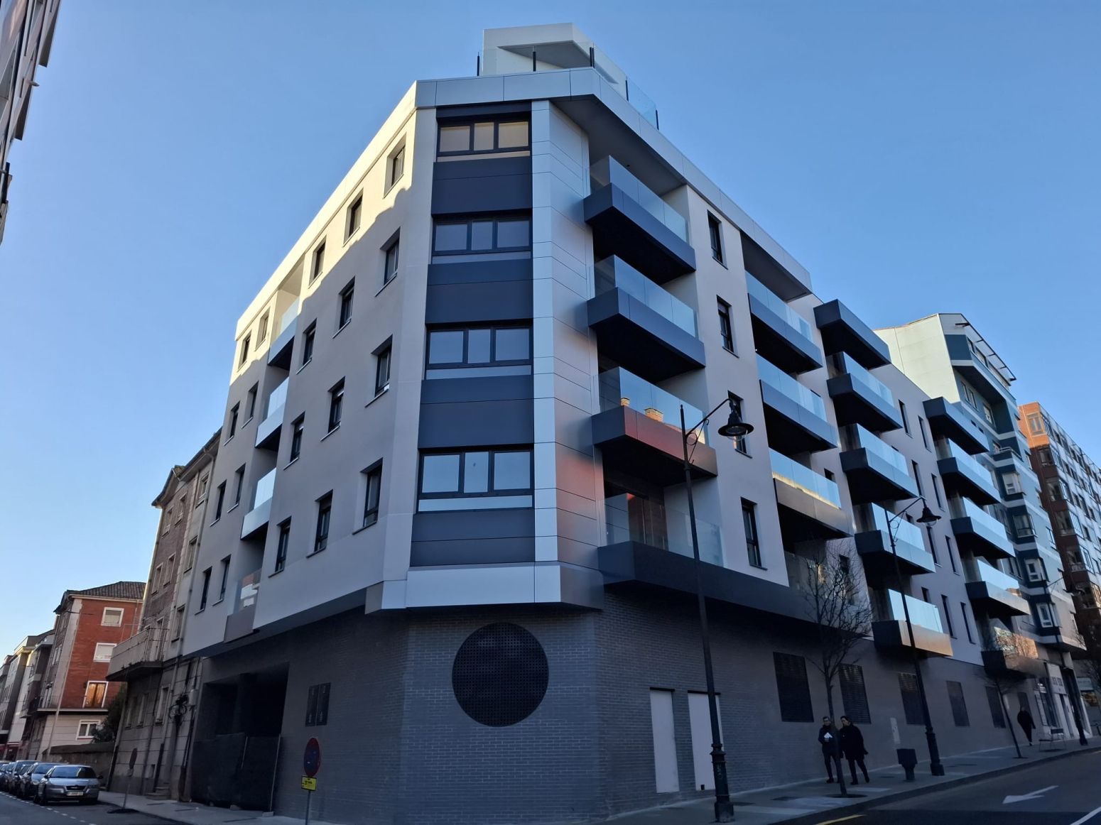 Vista exterior de Piso de alquiler en Gijón  con Calefacción, Terraza y Trastero
