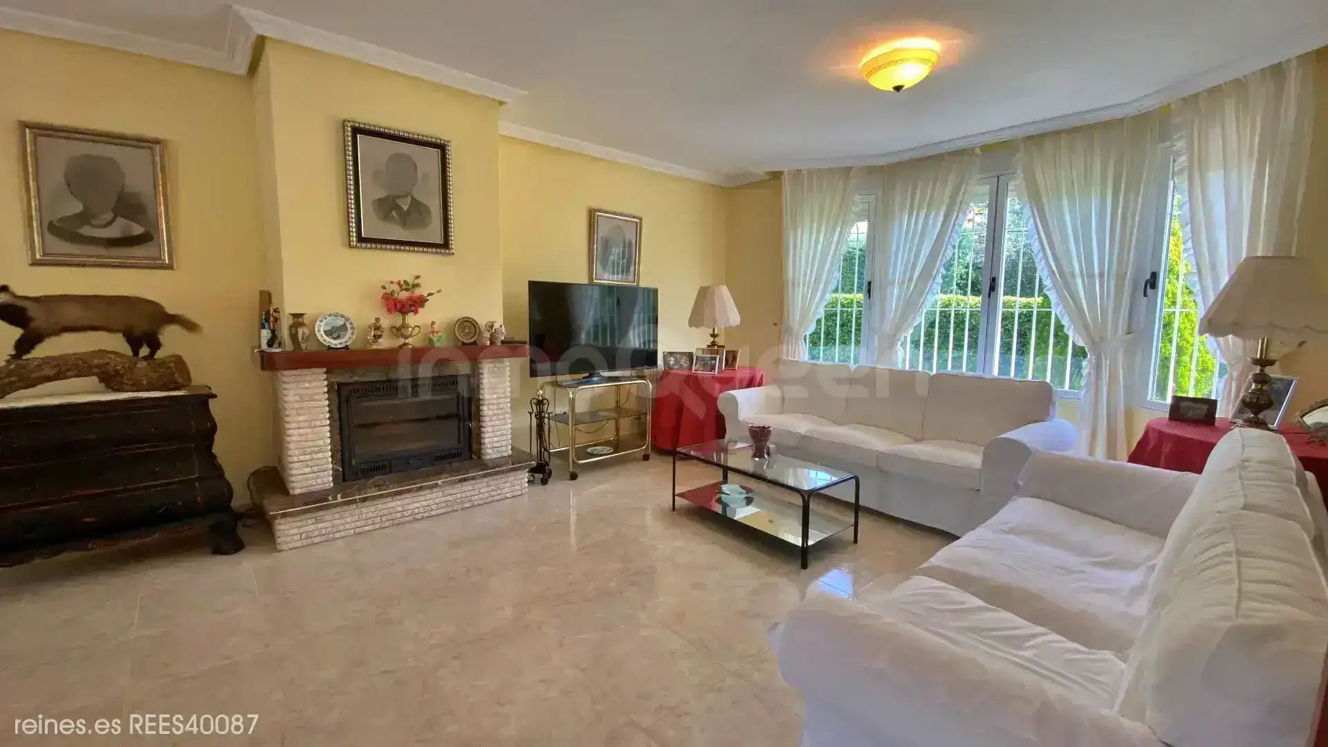 Sala de estar de Casa o chalet en venta en Villar del Olmo con Calefacción, Jardín privado y Terraza