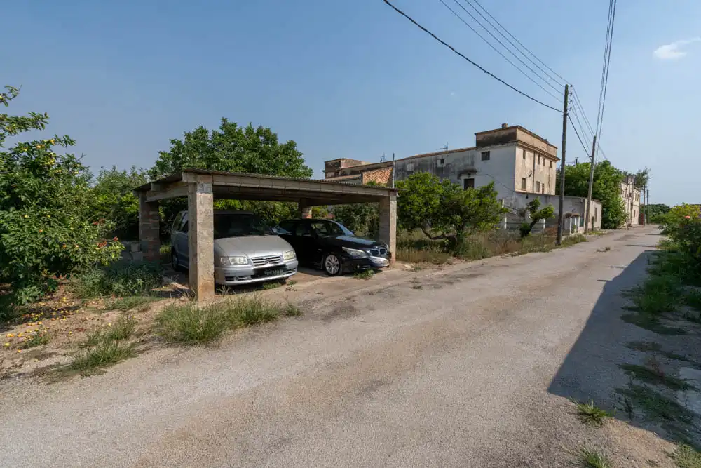 Aparcament de Finca rústica en venda en Tortosa amb Terrassa i Moblat