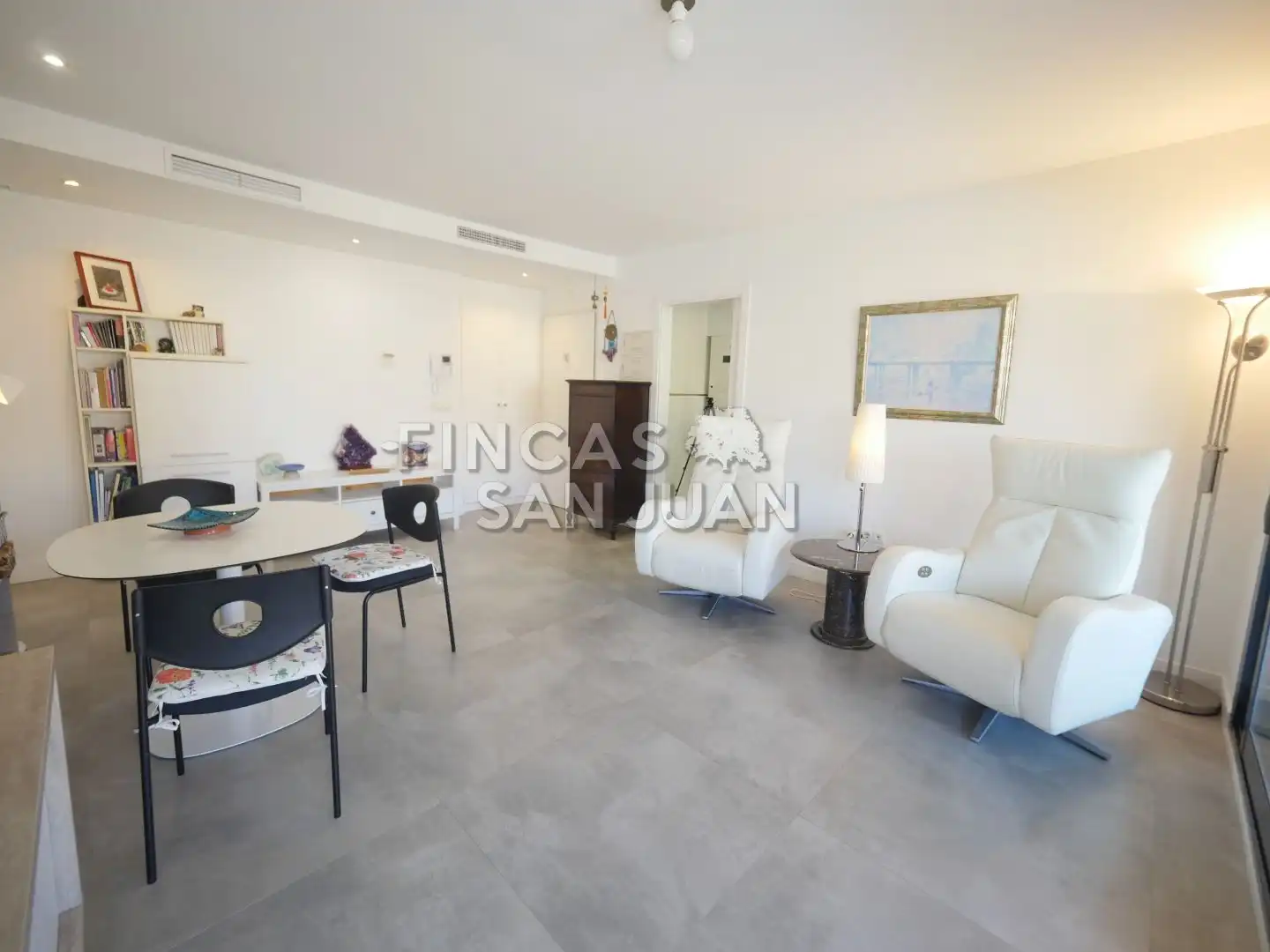 Piso con piscina en venta en Playa de San Juan - El Cabo de las Huertas, imagen 4