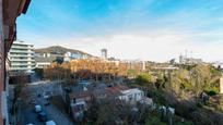 Exterior view of Flat for sale in Esplugues de Llobregat  with Heating and Balcony