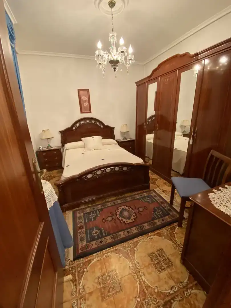 Dormitori de Casa o xalet en venda en Frómista  amb Aire condicionat