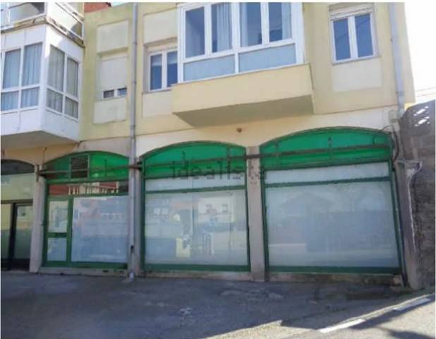 Local comercial en Venta en Cueto
