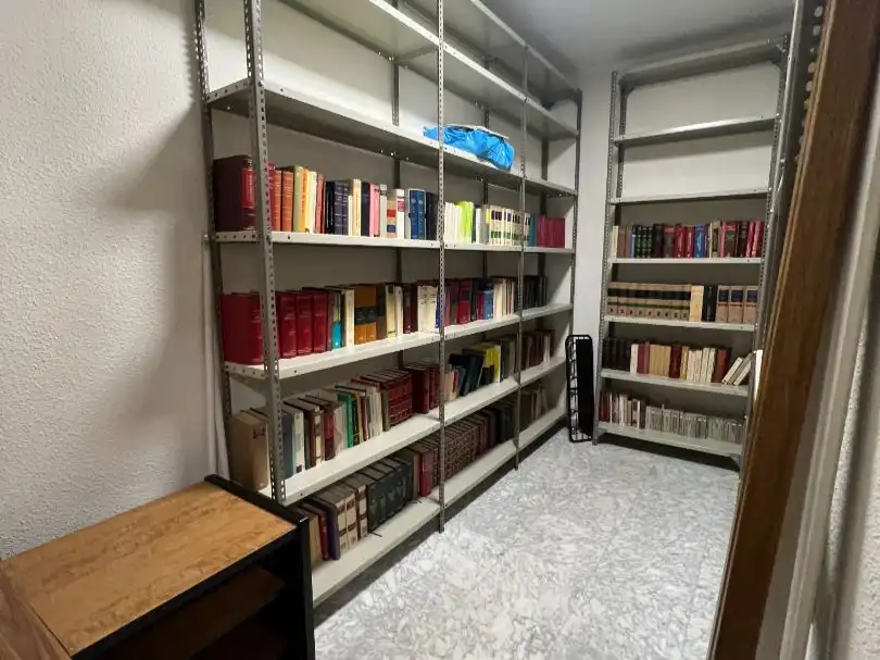 Oficina de lloguer en Nervión