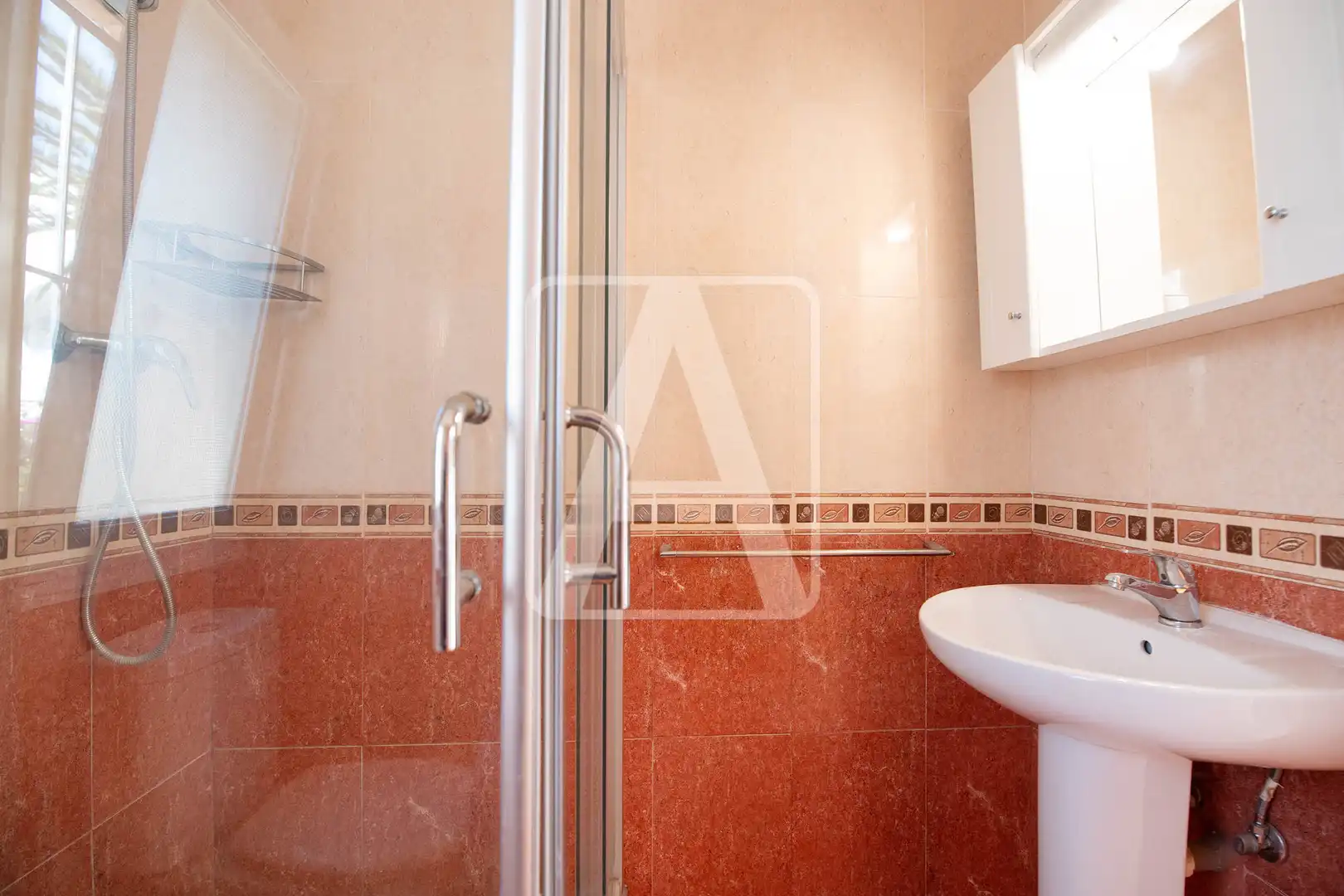 Bany de Casa o xalet en venda en Calpe / Calp amb Aire condicionat, Calefacció i Jardí privat